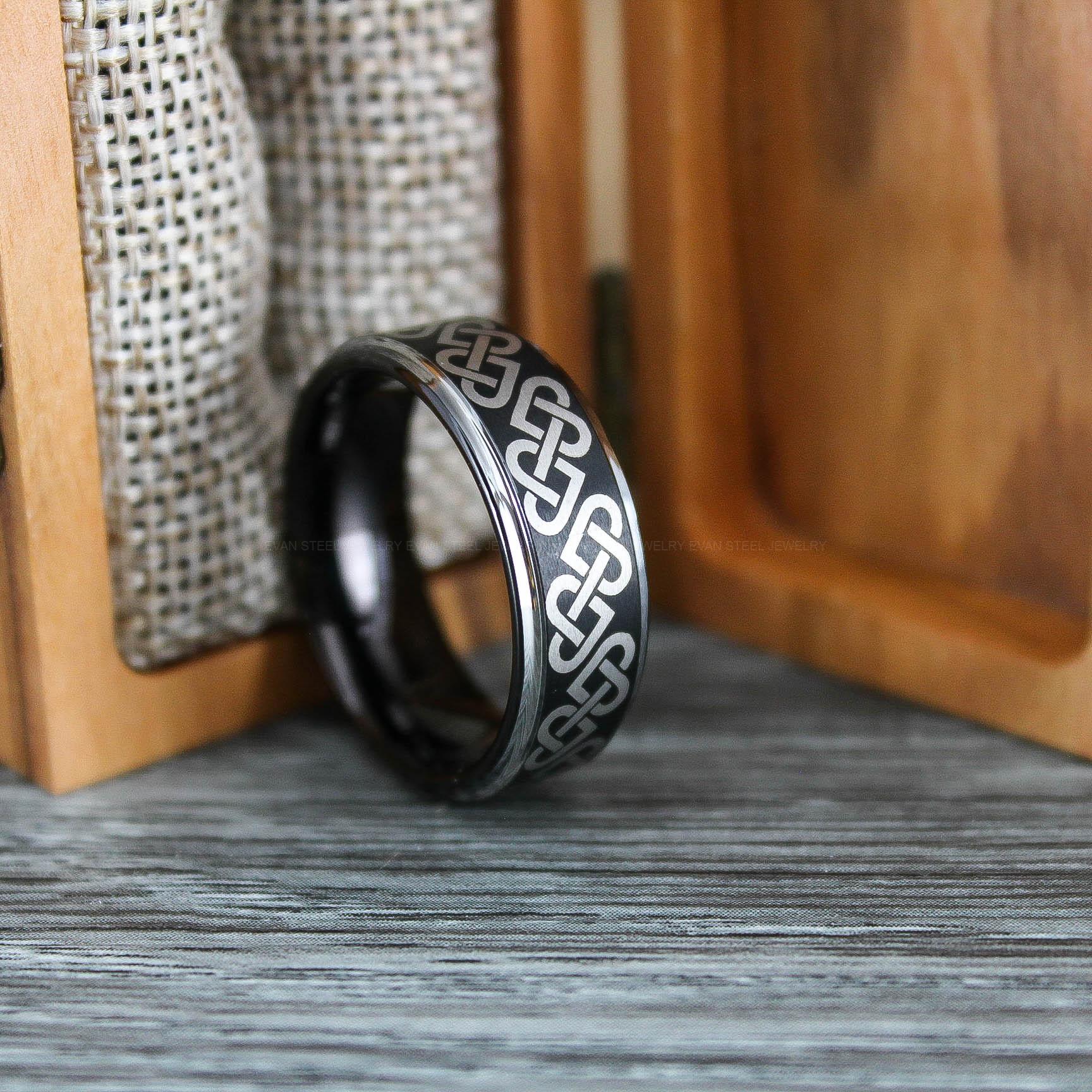 IMG_0712 Knotted Hearts Ring, Heart Knott Ring, Love Knot Ring, Irish Wedding Band - Image 1
