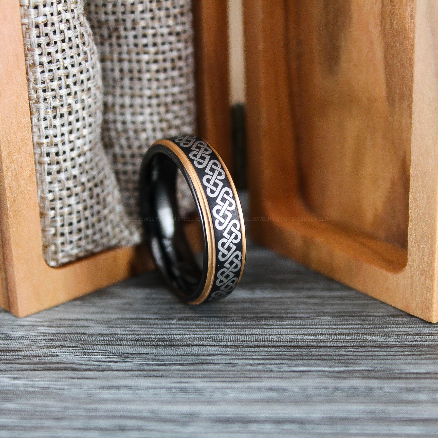 IMG_0715 Knotted Hearts Ring, Heart Knott Ring, Love Knot Ring, Irish Wedding Band - Image 1