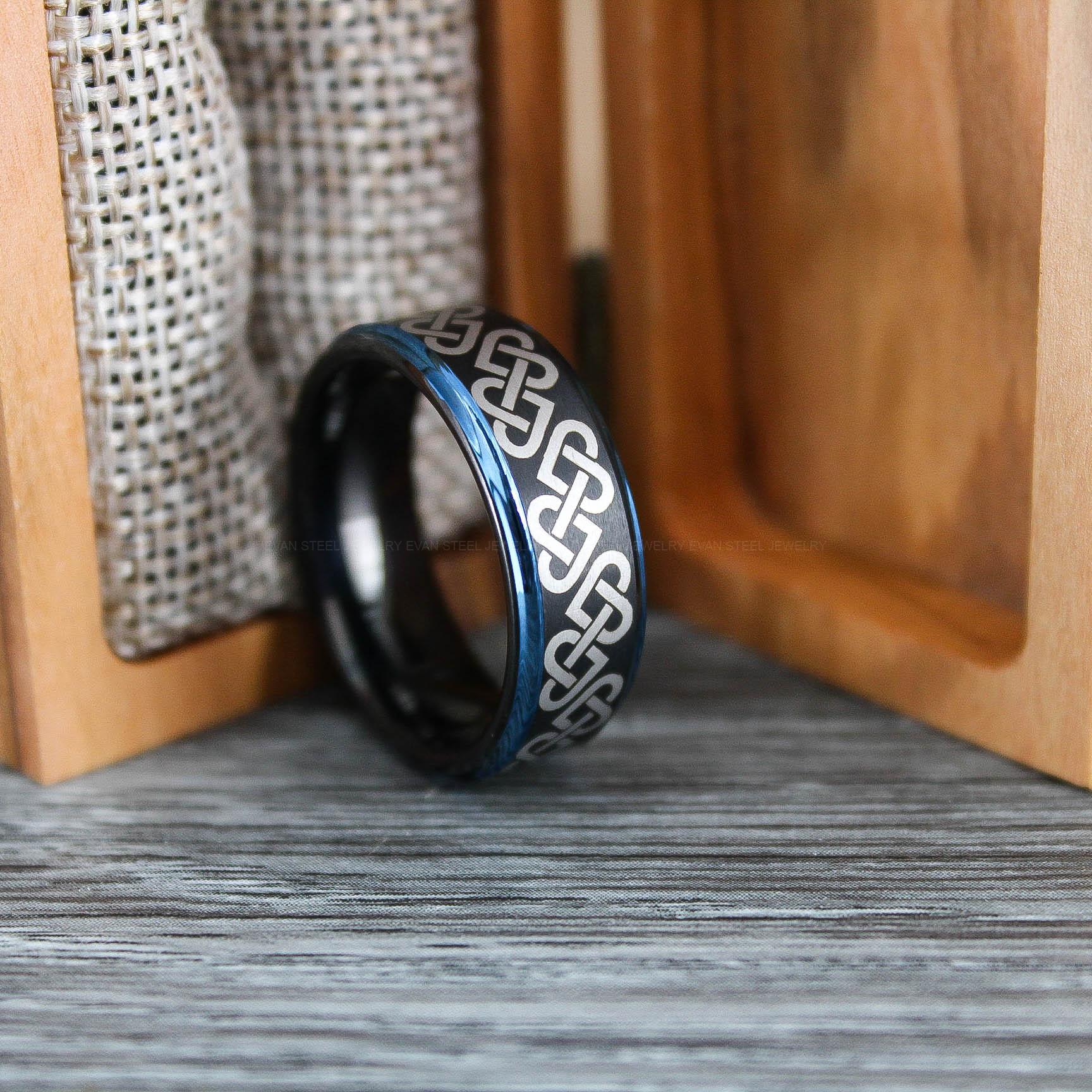 IMG_0716 Knotted Hearts Ring, Heart Knott Ring, Love Knot Ring, Irish Wedding Band - Image 1